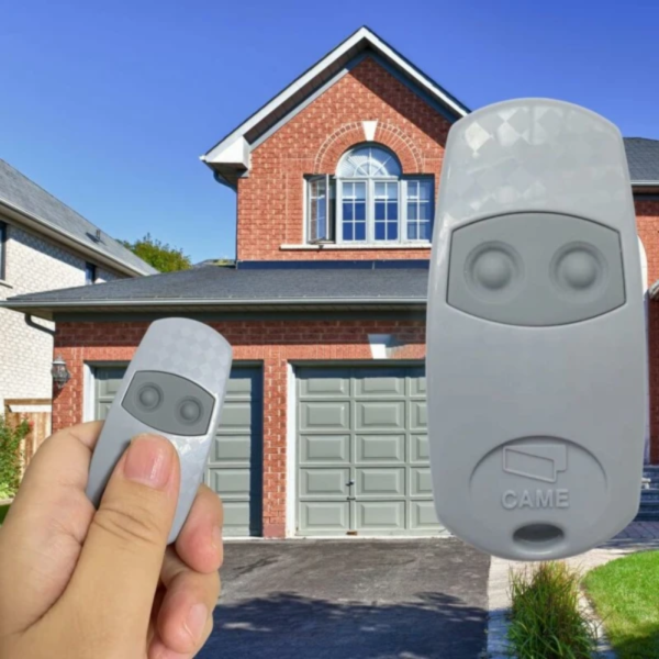 Control remoto Came para puerta garaje